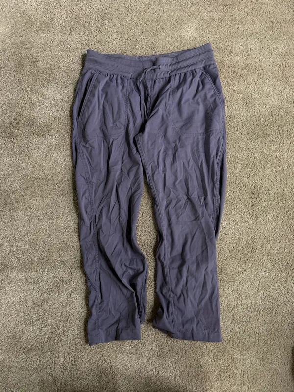 The North Face Purple Hiking Pants – Medium - Image 2