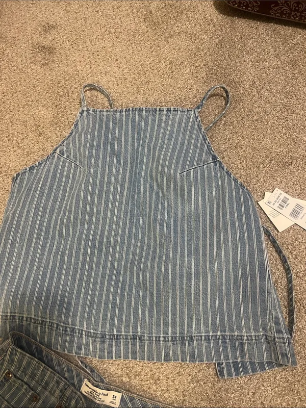 Abercrombie & Fitch Blue Pinstripe ultra loose jeans and matching tie top set - Image 3