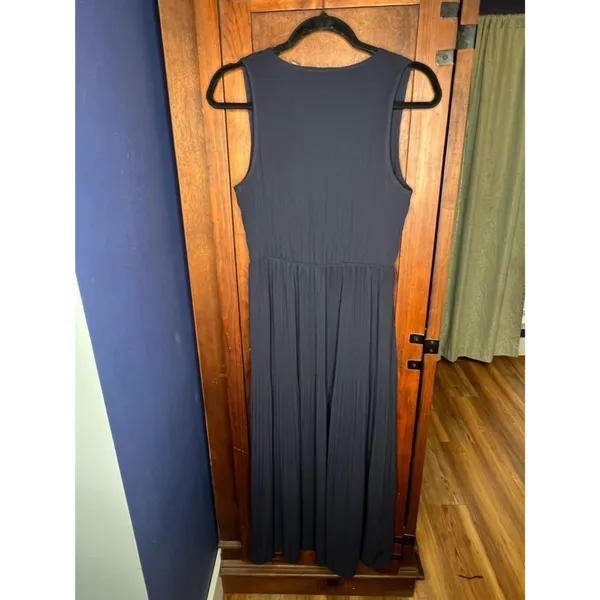 Elie Tahari Blue Pleated Maxi Dress Quiet Luxury Minimalist Old Money Classic S - Image 3