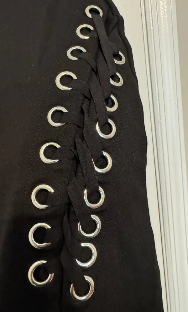 Black Pencil Skirt Size Large - Image 4