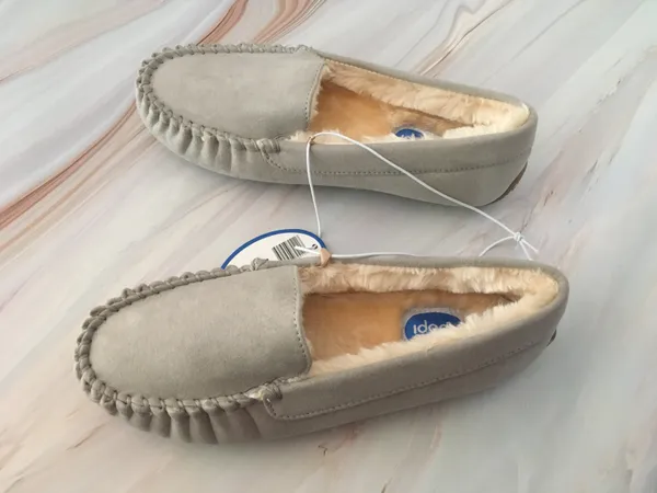Moccasin Slippers, Size 7 Gray - Image 2