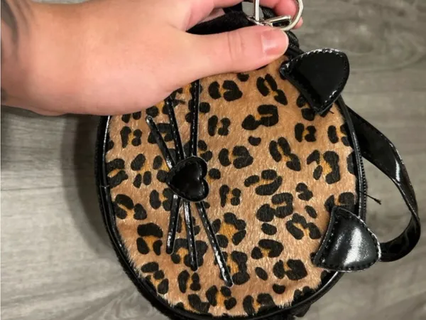 Kids Leopard Cat Face Crossbody Bag - Black Trim - Image 2