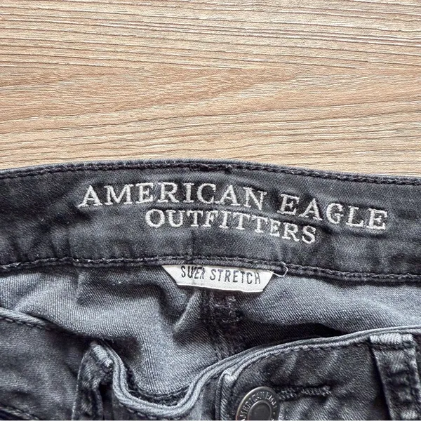 American Eagle Black Distressed Super Stretch Skinny Vintage Collection Size 2 - Image 5