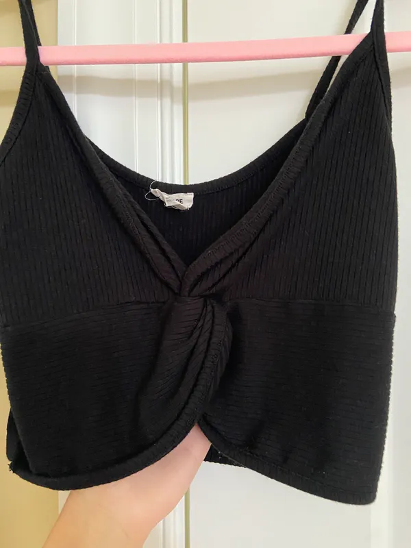 Garage crop tank - Image 3