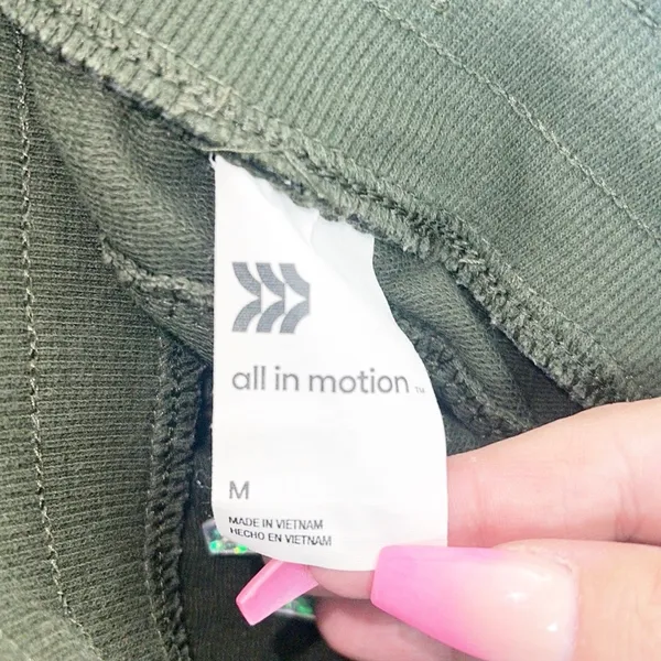 All In Motion Women's Olive Green Drawstring Athleisure Pull On Shorts - Image 7