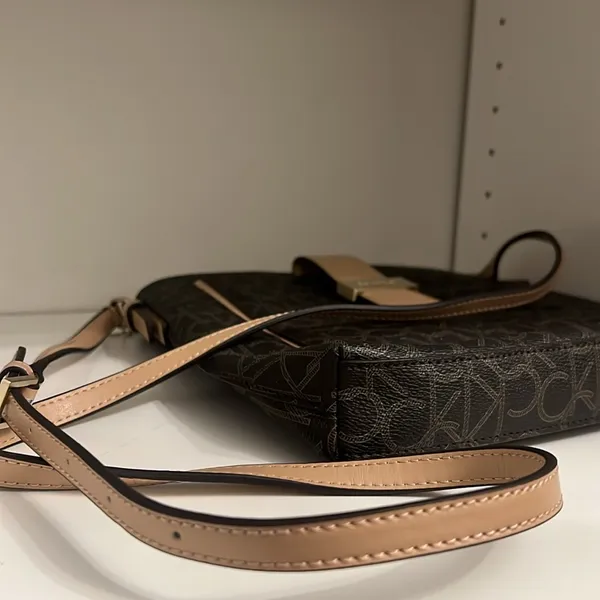 Calvin Klein crossbody bag - Image 7