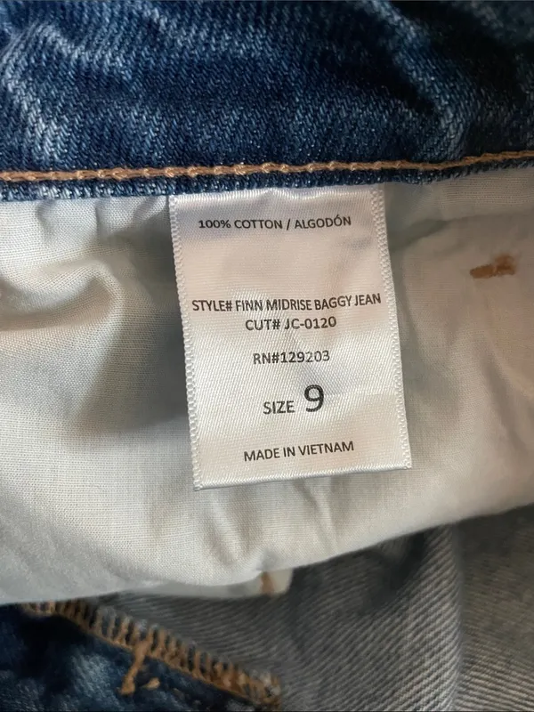 Carly Jean Los Angeles Finn Midrise Baggy Jean Raw Hem Size 9 - Image 5