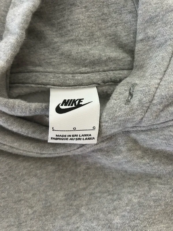 Nike Men’s Pullover Hoodie (sweatshirt) - Image 5