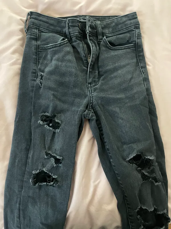 American Eagle Outfitters Ripped Skinny - Image 2