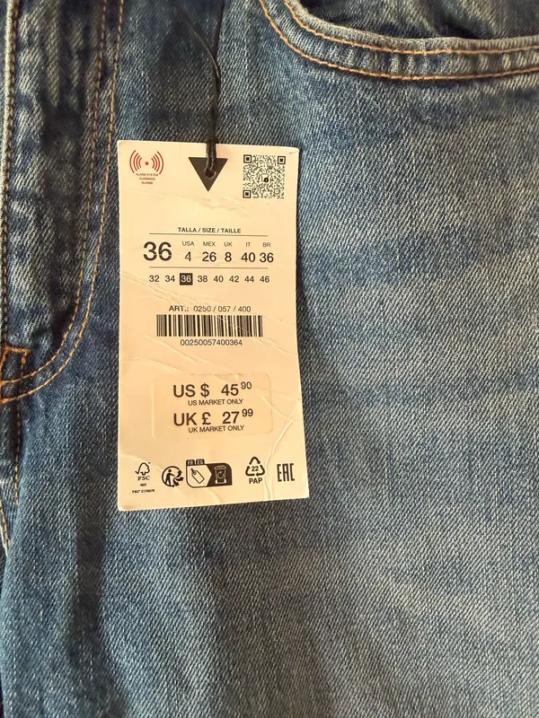 ZARA Jeans High-Rise Straight Leg - Image 4