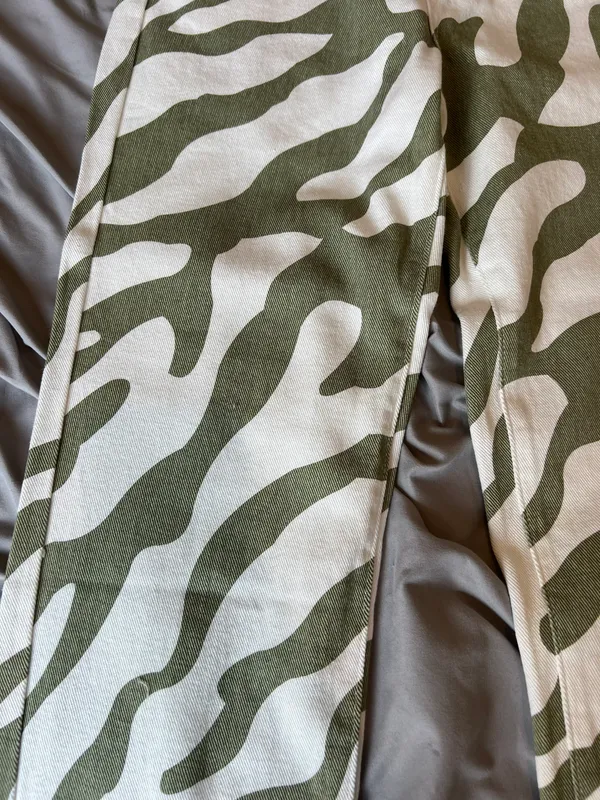 SheIn Green Zebra Jeans - Image 3