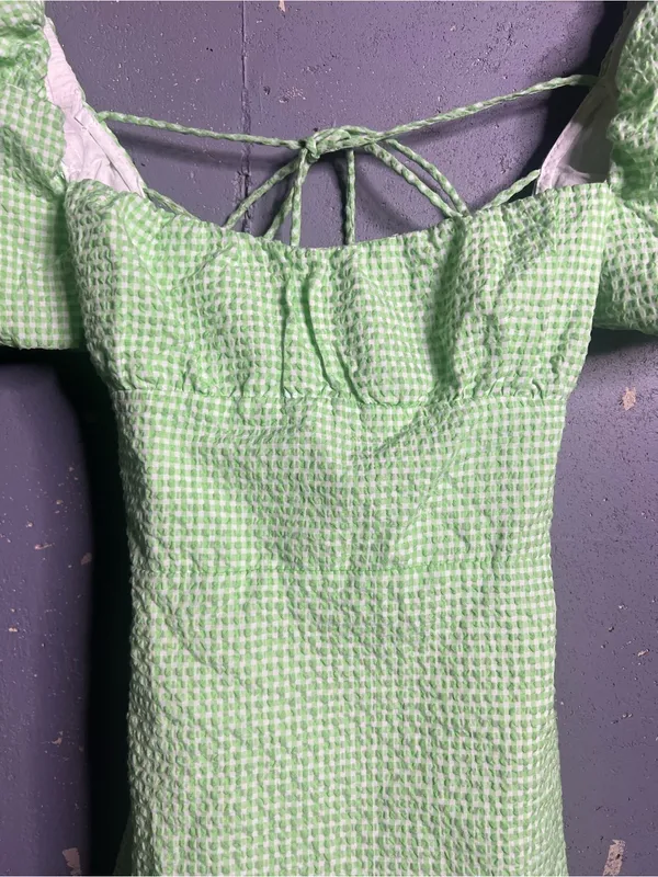 Zara Green Gingham Puff Sleeve Mini Dress in size Medium. - Image 5