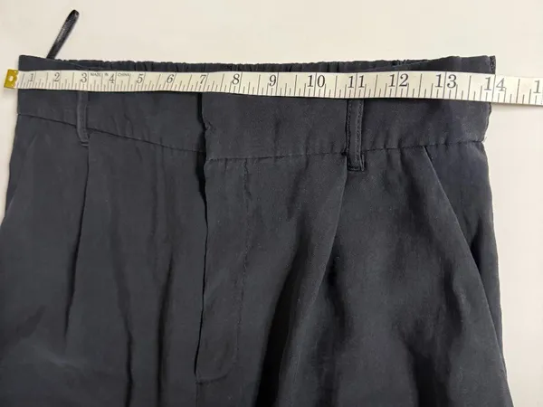 Zara High Waisted Pleated Black Shorts - Image 9
