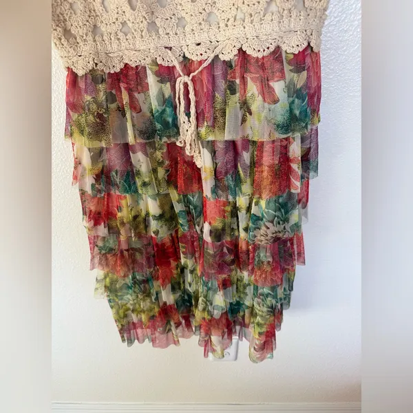 J Gee Tiered Crochet Sundress Large Tan - Image 2