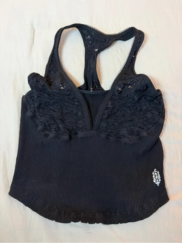 FP Movement features lace-topped camisole‎ black Size Medium - Image 4