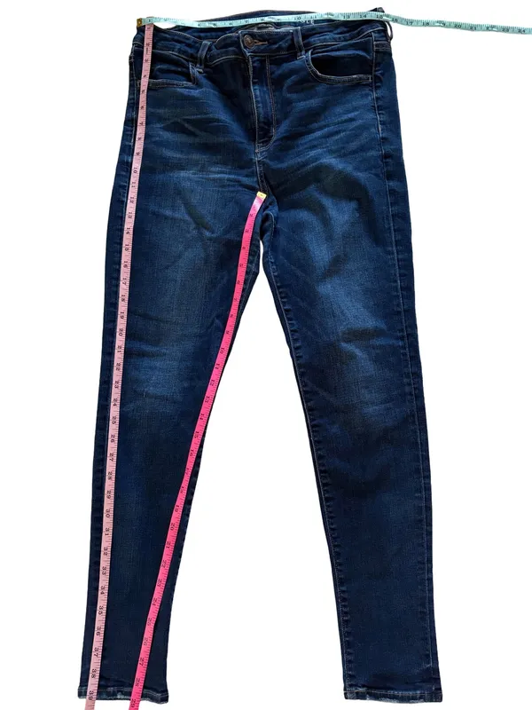 American Eagle Hi-Rise Jegging Size 12 - Image 3