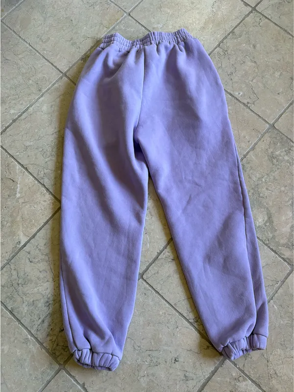 Purple Comfrt set hoodie+joggers size small-medium - Image 4