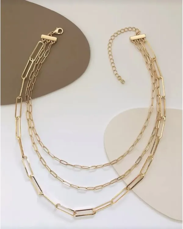 Gold Necklace Shein Layered - Image 5