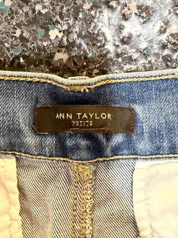 Ann Taylor Wide Leg Women’s 12P Petite Blue Jeans - Image 3