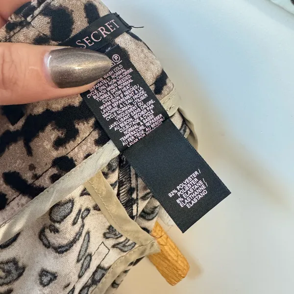 Victoria's‎ Secret Leopard Print Trousers Size 2 - Image 8