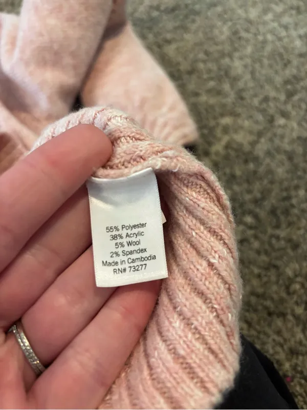 LC Lauren Conrad Pink Oversized Sweater - Image 3