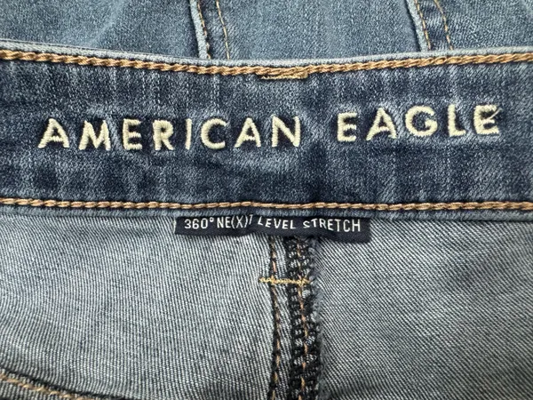 American Eagle 360 Next Level Stretch Jegging Jeans Size 14 - Image 6