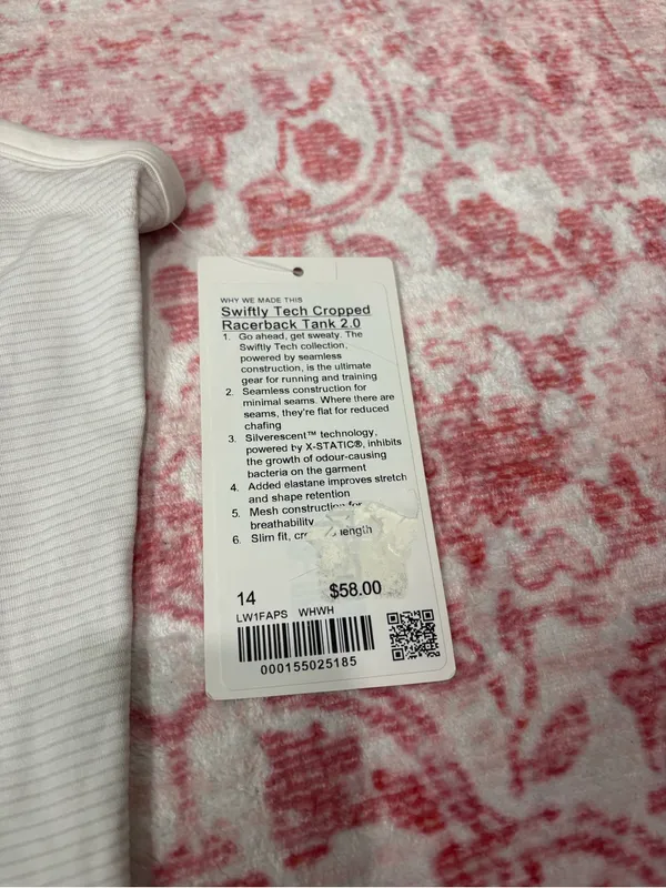 lululemon athletica Women's White Racerback Crop Tank - Image 3