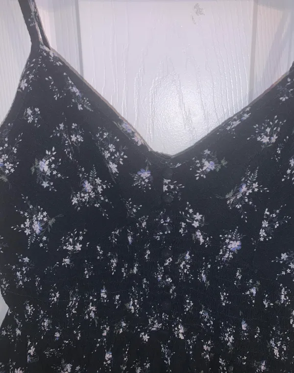Navy Floral Tank - Image 2