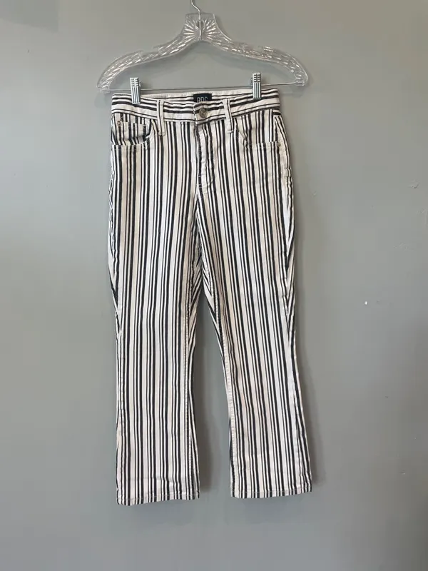 Black and White Vertical Stripe jeans bdg brand like new - Image 2