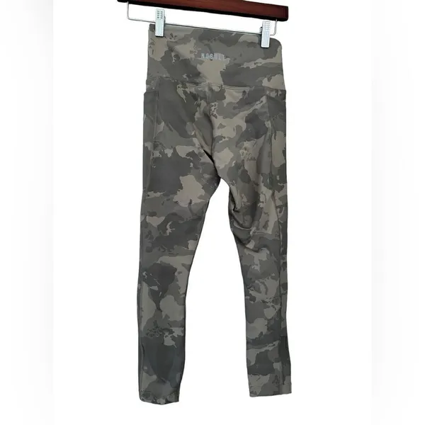 NOBULL women’s high rise matte camo leggings size XS - Image 2