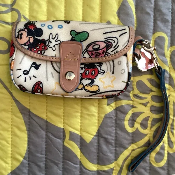 Dooney & Bourke Disney Parks Sketch Flap Wristlet Wallet - Image 2