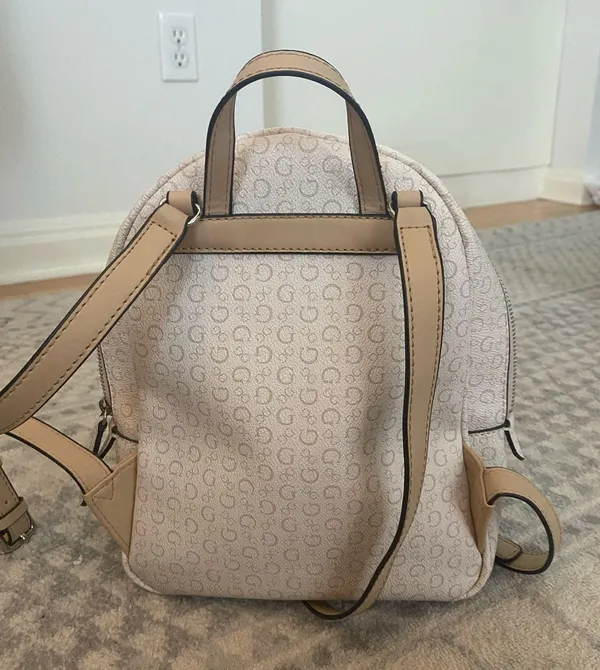 Guess Bag  - Image 3