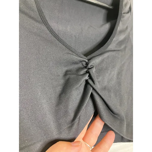 Out From Under Crop Top Womens XS/S Black Excellent Ribbed Ruched‎ Short Sleeve - Image 3