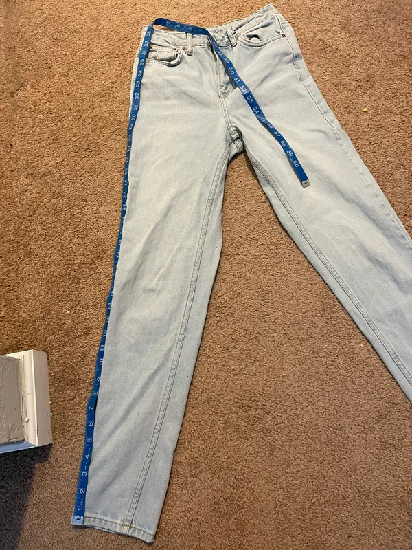 Top Shop light wash Straight Leg Jeans - Image 11