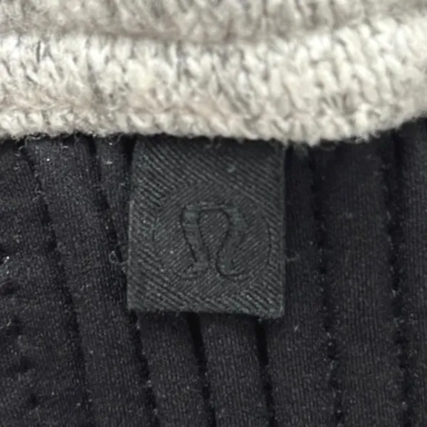 Lululemon Both Ways Gray Black Reversible Full Zip Pockets Bomber Jacket Coat S - Image 6