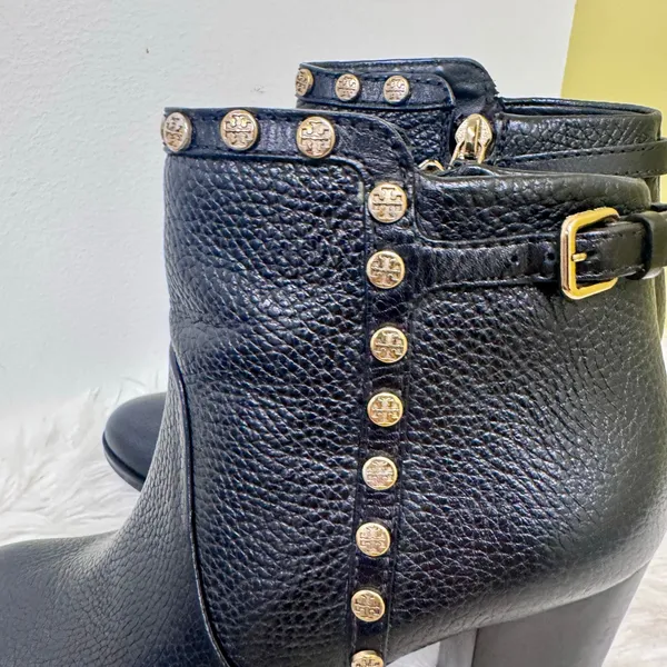 2010s Tory Burch Mae Ankle Boots Bootie Pebbled Leather Black Gold Studs 7.5M - Image 8