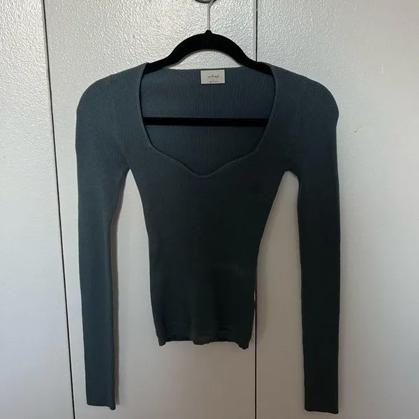 Aritzia Wilfred Tuscany Sweater - Image 2