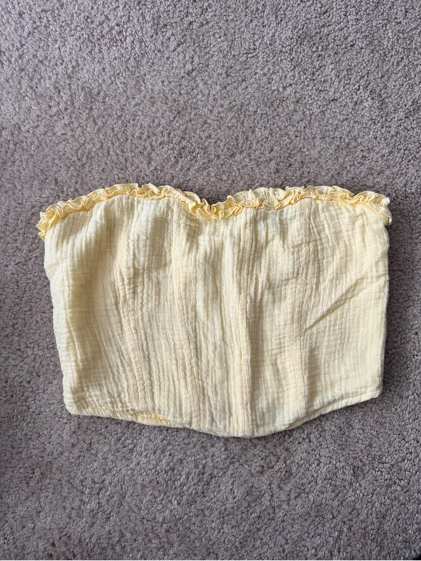 Strapless ruffle butter yellow top Size M - Image 2