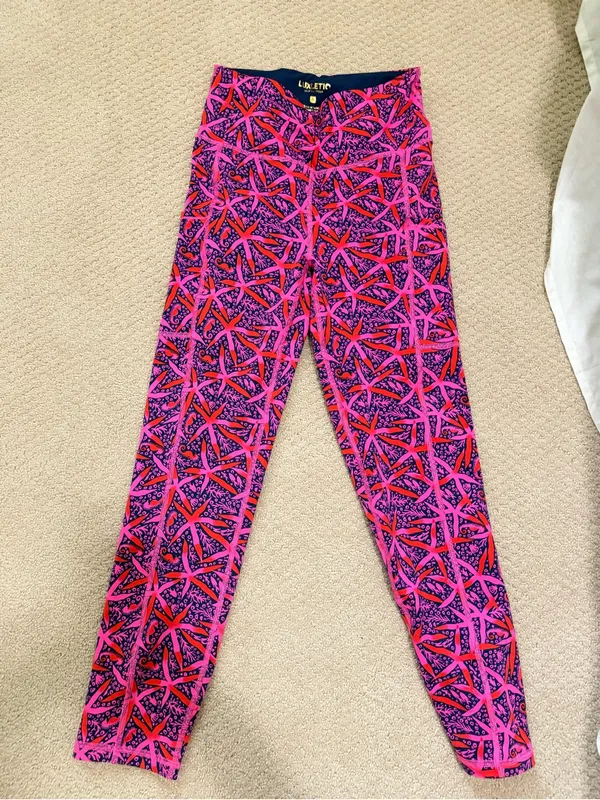 Lilly Pulitzer Luxletic Weekender High Rise Leggings Passion Fruit Pink Star - Image 7
