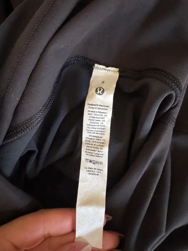 Lululemon Wonder Under Leggings 25” - Image 3