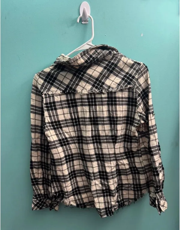 Long sleeve flannel  - Image 2