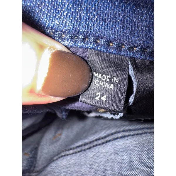 J Brand Jeans Womens 24 Blue Denim Faded Chewed Hem Flare Leg‎ Streetwear Edgy - Image 10
