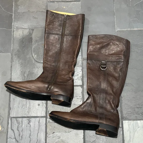 Frye Anna D Ring Brown Leather Knee High Boots - size 9.5M - Image 3