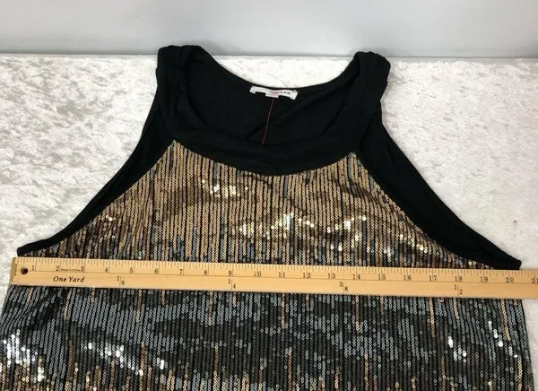 Mauve women’s gold & black sequined top 1x/2x read description - Image 4