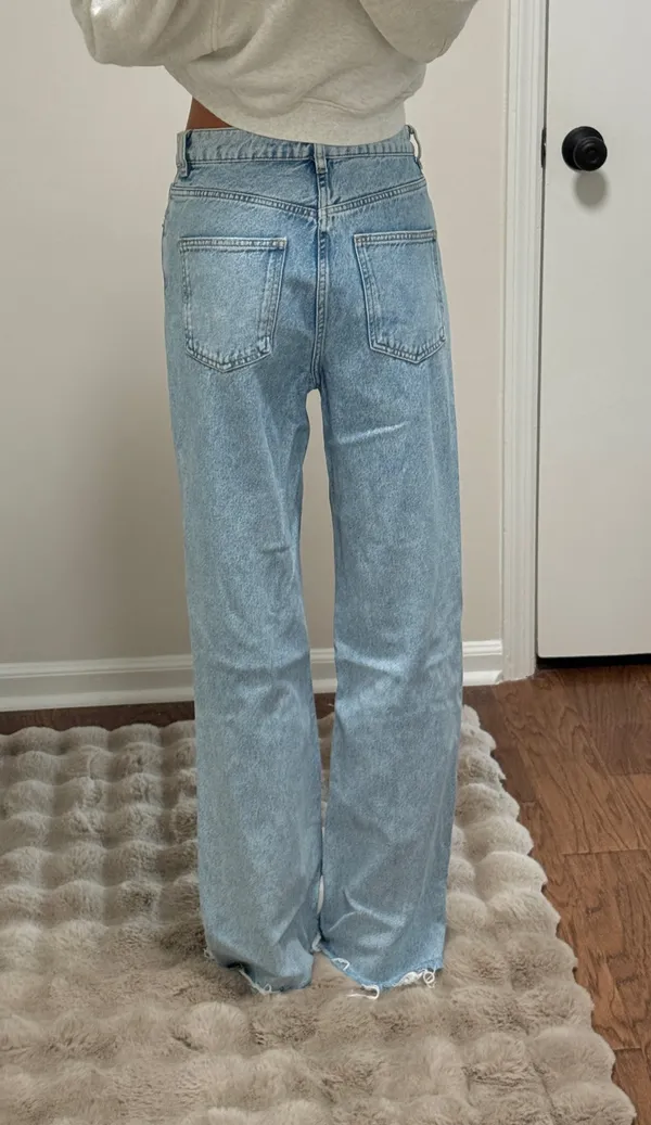 ZARA High-Rise Distressed Jeans Wide-Leg - Image 2