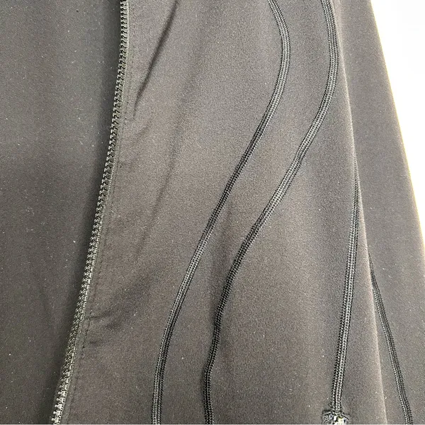 AS IS Lululemon In Stride Jacket Black 12 - Image 8