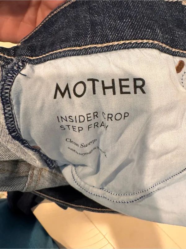 MOTHER The Insider Crop Step Fray Jeans - Dark Wash 29 - Image 10