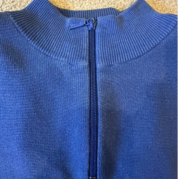 Vintage Old Navy Quarter-Zip Sweatshirt - Image 4