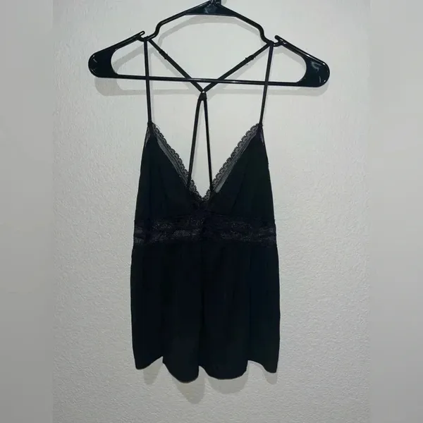 Victorias Secret Sleepwear Tanktop Black Lace - Image 2