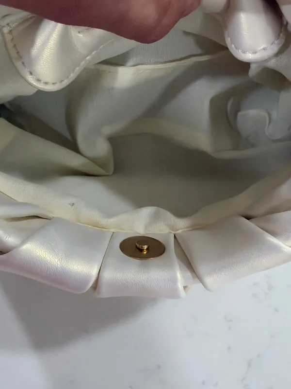 Pearl - Image 6